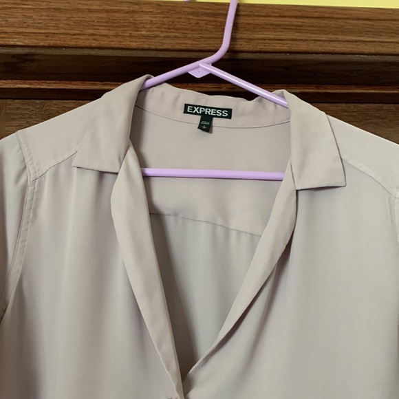 Pale pink blouse - Picture 3 of 3